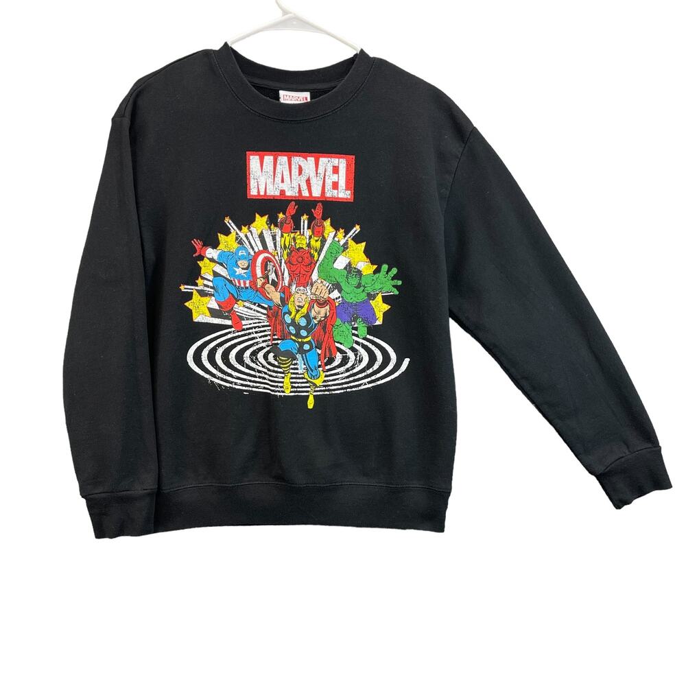 Marvel Women's Sweater Size Medium Black Captain America